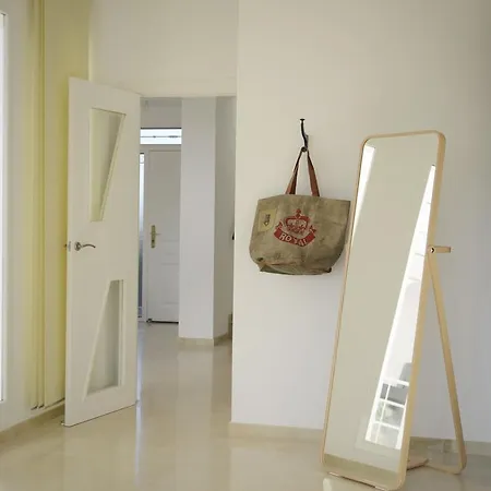 De Azalea Villa *